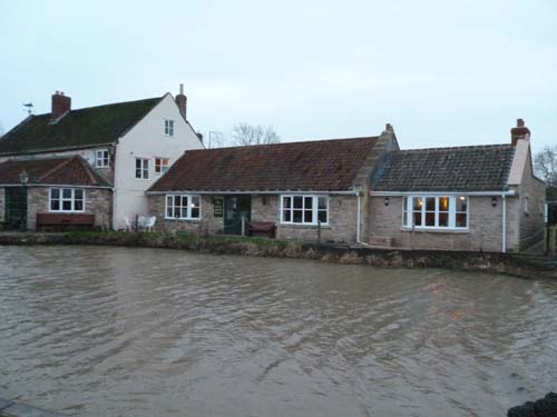 The Barge Inn, Seend